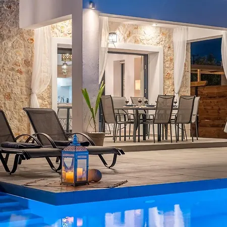 Diosas Luxury Villa Andipáta