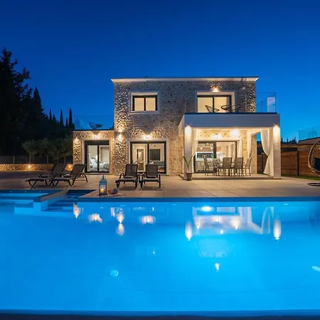 Diosas Luxury * Andipáta